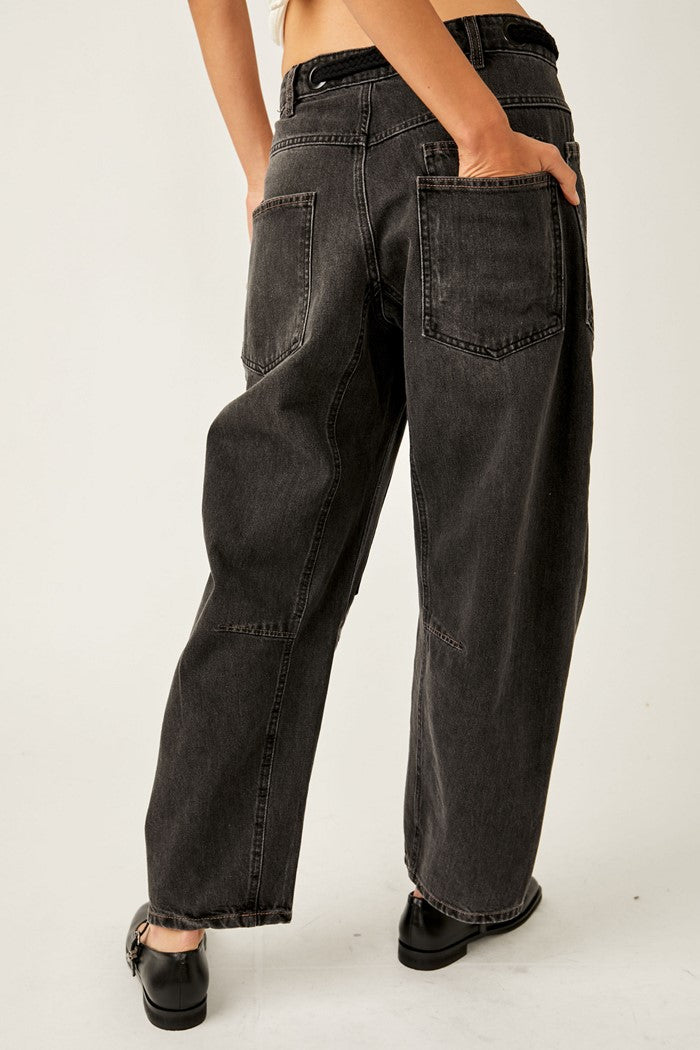 Black jeans near online me