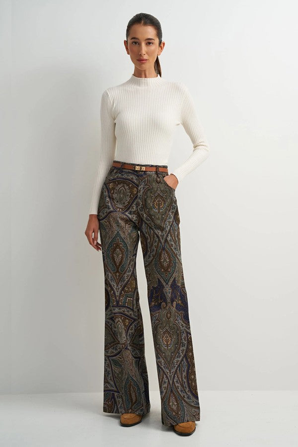 Farrah Pant