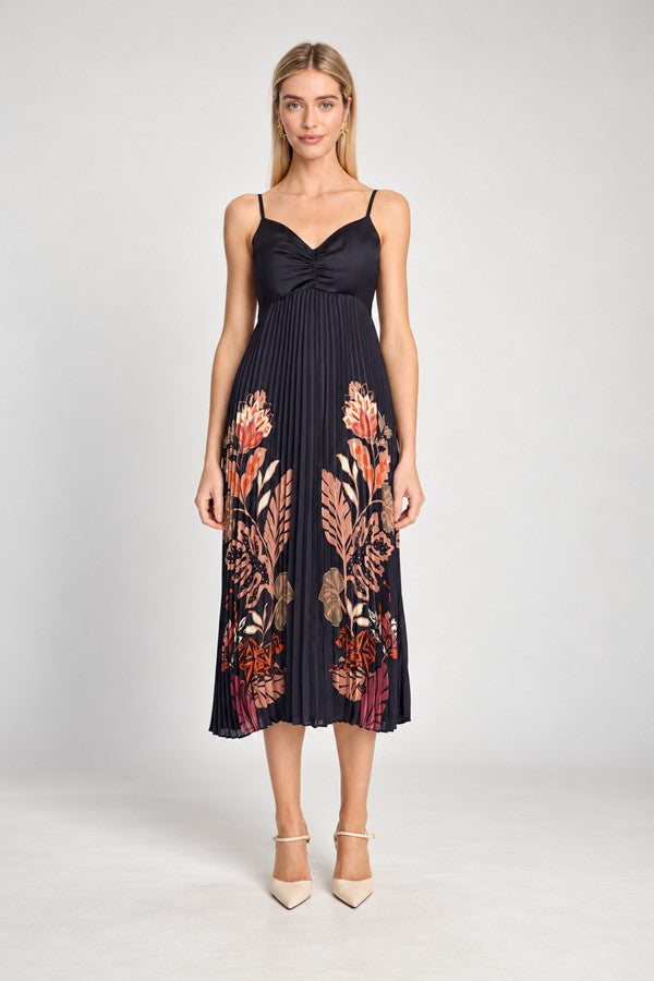 Donna Dress in Crouching Cheetah Black