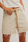 Free People Clothing Moxie Shorts Style OB2181085 in White; 