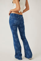 Free People Penny Pull On Printed Style OB1744874 in Indigo Combo Roman;Free PEople Printed Flare Jeans; 