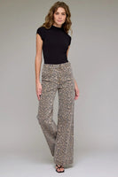 Hidden Jeans Happi Cheetah Flares Style HD310CF-CHE in Cheetah; High Rise Flare leg Cheetah Jeans; Fall Flare Jeans