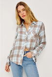 Rails Clothing Hunter Shirt Style 100-550-8585 in Chambray Ivory Dune. Women's Chambray blue and Ivory plaid button down spring shirt.