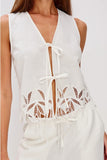 Rails Clothing Oregon Top Style 686A-671C-8520 in White Palm Embroidery;  White Linen Tie Front Resort Summer Top