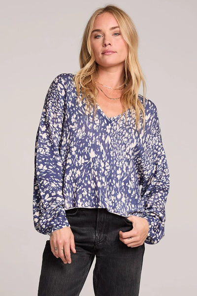 Saltwater Luxe Clothing Payton Sweater Style S3723-AZBL in azure and cream pattern; Fall Transition Sweater; Pre Fall Light Weight Sweater